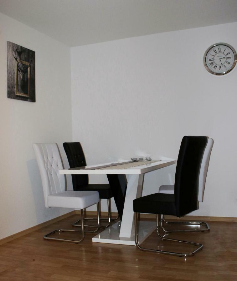 Ferienwohnung Prinz-Kari 斯图林根 外观 照片